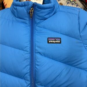 Patagonia Kids puffer coat!